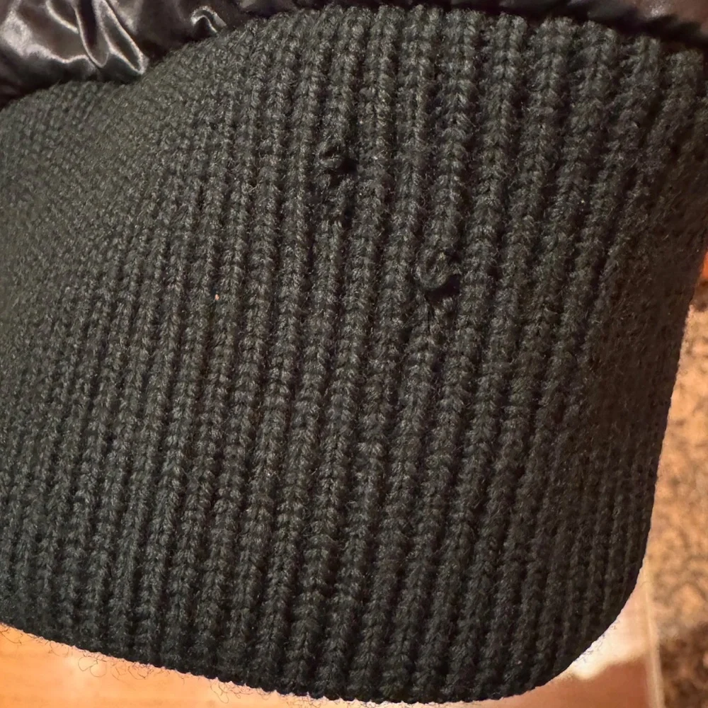 MONCLER - Men's Forest Green Down Jacket - Picture 15 of 16